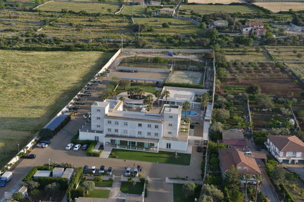 Pietre Nere Resort & Spa Modica Exteriör bild